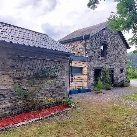 Casa de Férias L'ardoisiere: Jolie Maison Ardennaise. *